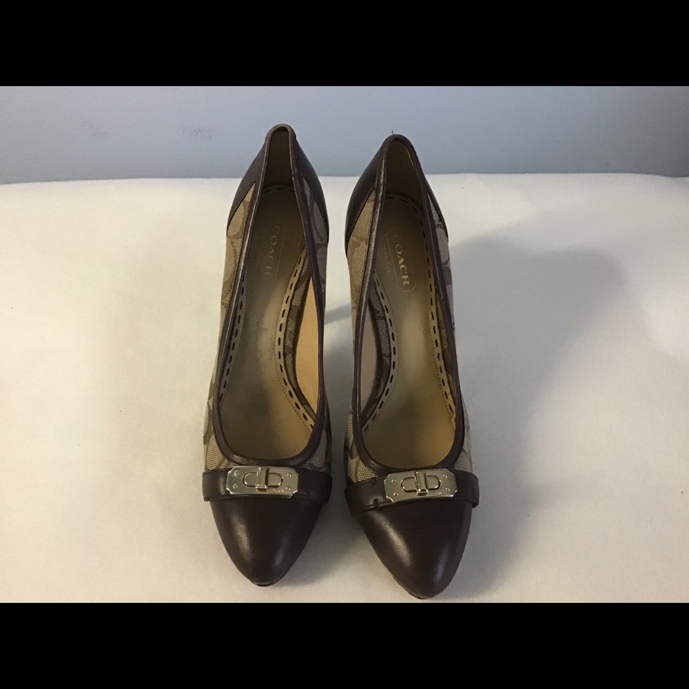 Coach Heel women’s brown Size 6.5